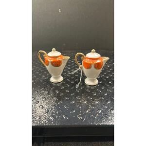 Tea Pot Salt and Pepper Shakers
